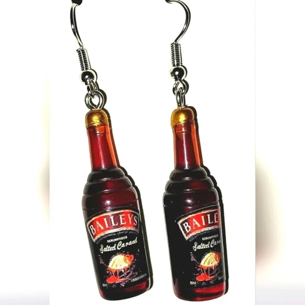 Vintage Super Cute  Retro Boozy Resin Earring